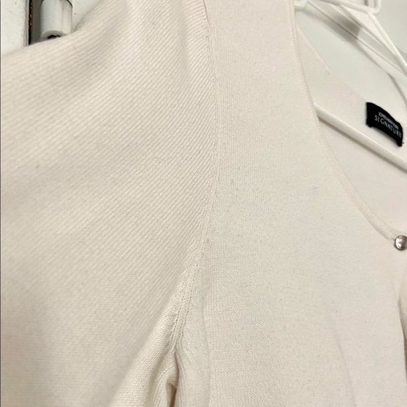 Jones New York - white Three Quarter Sleeve button down Cardigan - Picture 5 of 11